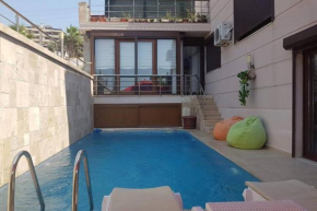 The Villa, Kuşadası